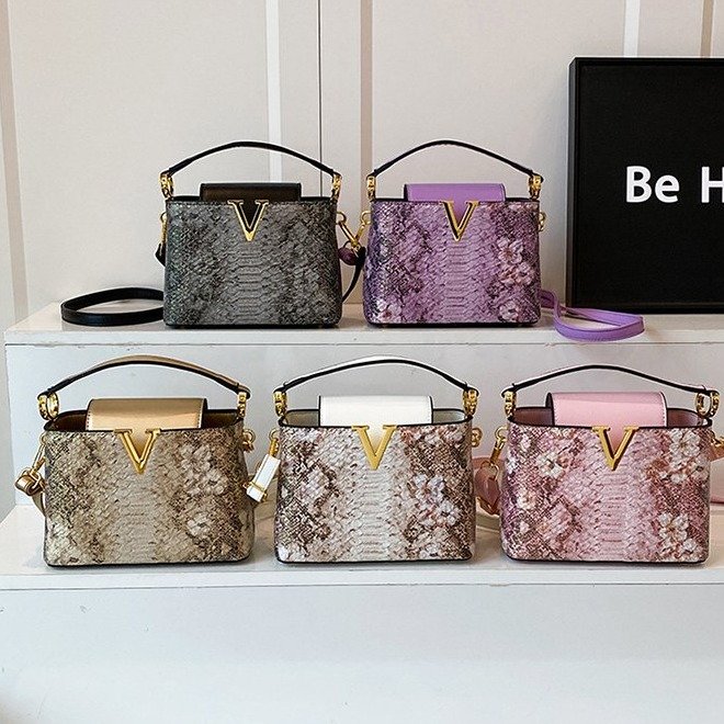 Backpack Diaper Bag - กระเป๋าเป้ธุรกิจสุดหรู ดีไซน์มินิมอล โดดเด่นไม่ซ้ำใคร ขนาดใหญ่ ใช้เป็นกระเป๋าใส่ผ้าอ้อมได้ สำหรับผู้หญิง